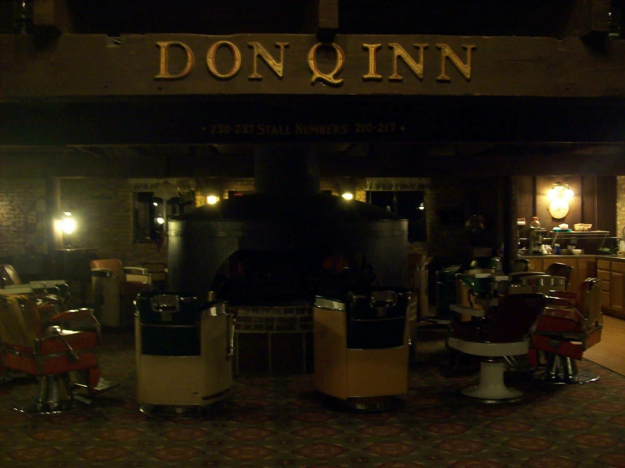 Don Q Inn Dodgeville Bagian luar foto